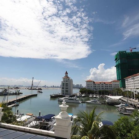The Straits Quay Marina By Messina Clive Apartment Джордж Таун Екстериор снимка