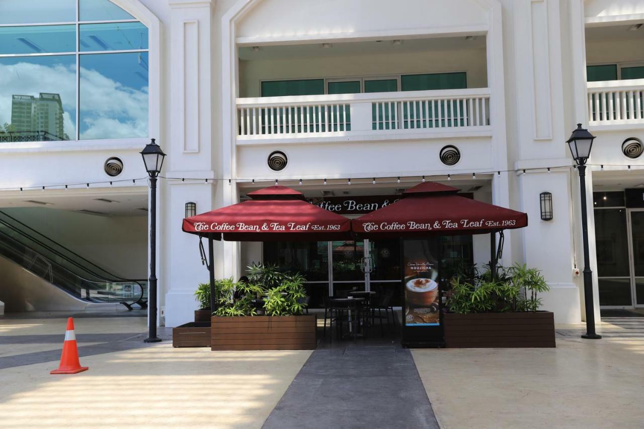 The Straits Quay Marina By Messina Clive Apartment Джордж Таун Екстериор снимка