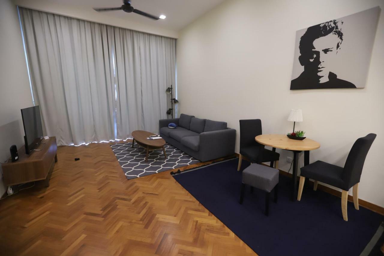 The Straits Quay Marina By Messina Clive Apartment Джордж Таун Екстериор снимка