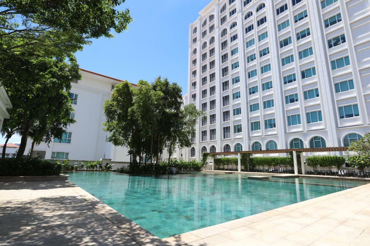 The Straits Quay Marina By Messina Clive Apartment Джордж Таун Екстериор снимка