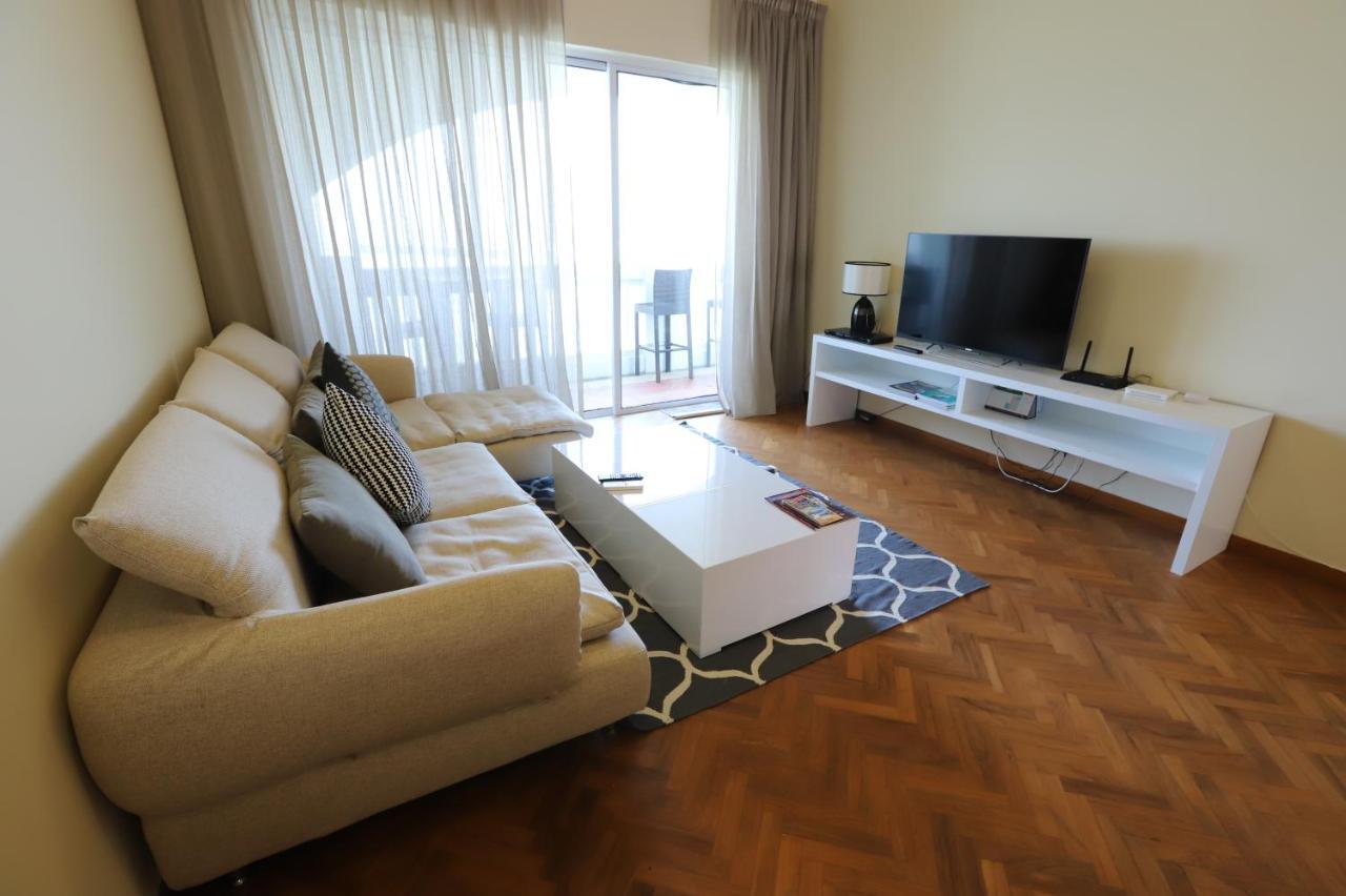 The Straits Quay Marina By Messina Clive Apartment Джордж Таун Екстериор снимка